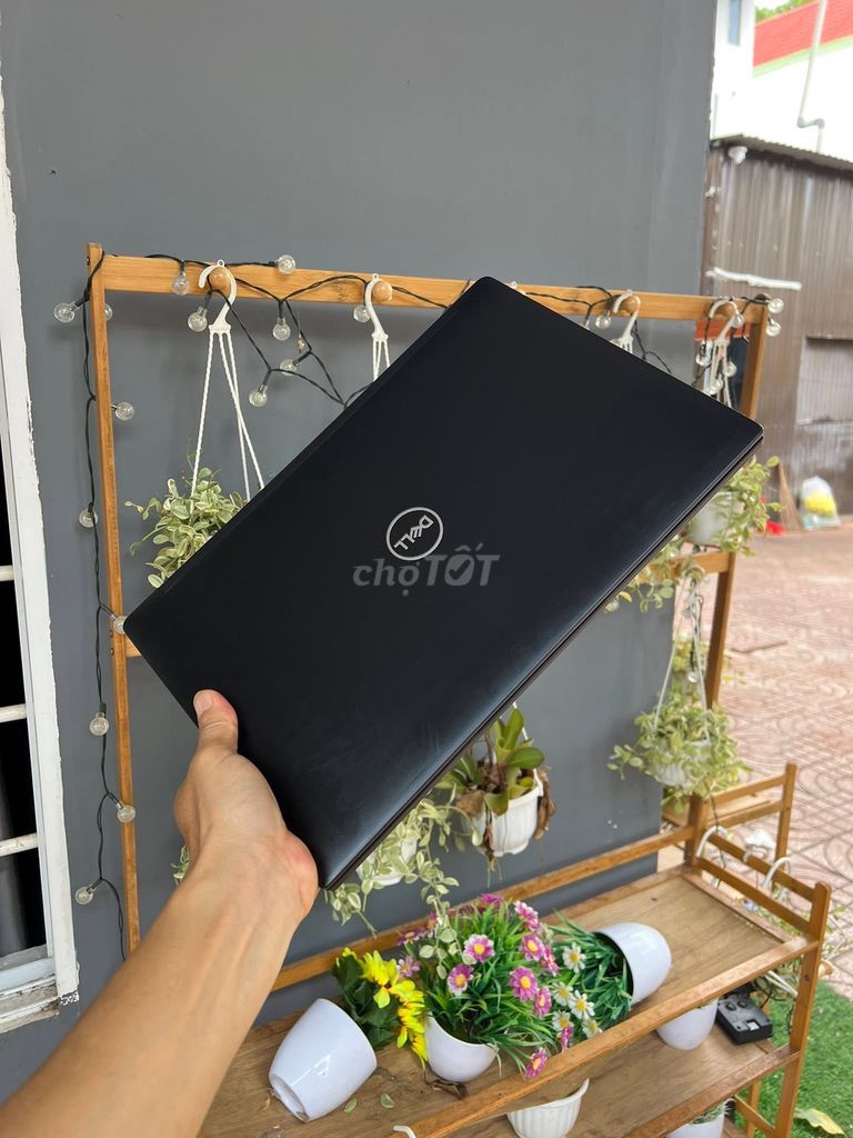 Dell Latitude 7490 i7-8665U 14 inch 8GB/256GB . Mua bán Laptop tại Thành phố Buôn Ma Thuột Đắk Lắk được đăng bởi phuoc hình 1