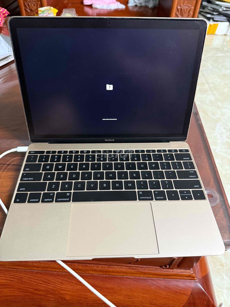 Apple Macbook Retina 12 inch 2016 Vàng Lỗi. Mua bán Laptop tại Huyện Đông Anh Hà Nội được đăng bởi Tùng Lâm hình 1