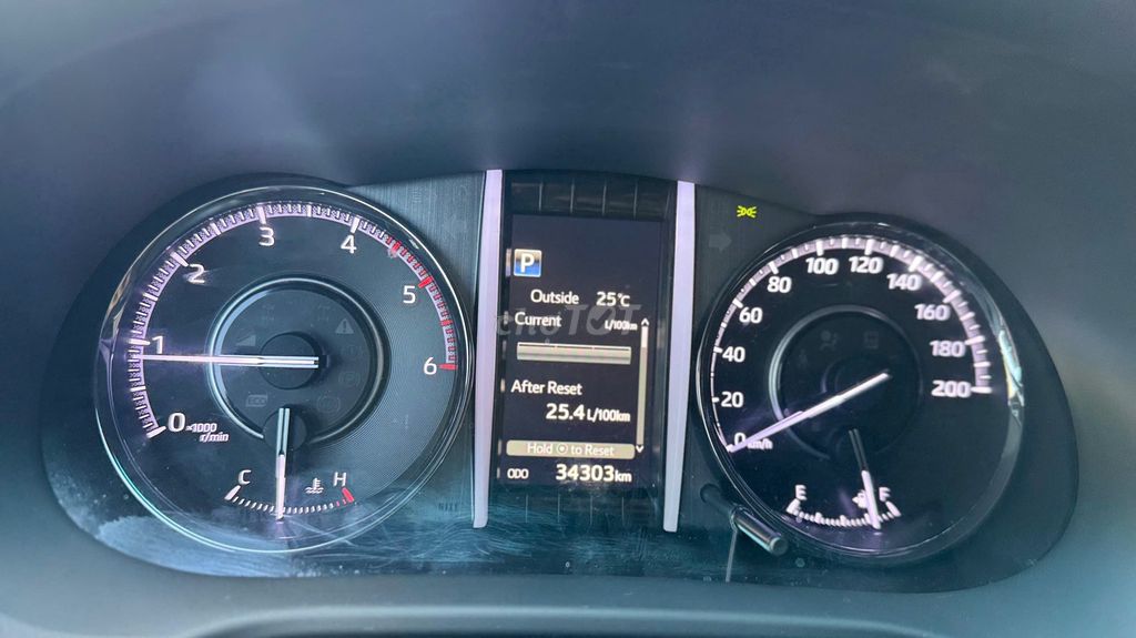 Toyota Fortuner Legender 2023 2.4L 4x2 AT 34000 Km. Mua bán Ô tô tại Thành phố Thủ Đức Tp Hồ Chí Minh được đăng bởi Đức Tứ Bánh hình 17