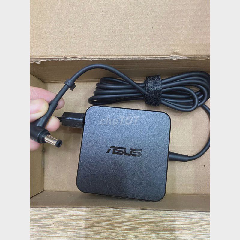 Sạc laptop ASUS 19V Đen Mới. Mua bán Phụ kiện (Màn hình, Chuột...) tại Quận Thanh Khê Đà Nẵng được đăng bởi  LAPTOP pc  hình 1