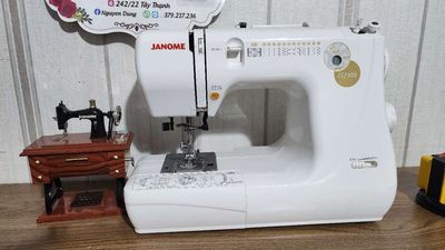 Máy may gia đình Janome mới 95% BH 1 năm. Mua bán Đồ chuyên dụng, Giống nuôi trồng tại Quận Tân Phú Tp Hồ Chí Minh được đăng bởi Máy may Nguyễn Dung 