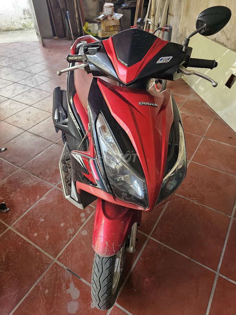 Honda Air Blade 2013 màu Đỏ. Mua bán Xe máy tại Huyện Hoài Đức Hà Nội được đăng bởi thuantran hình 1