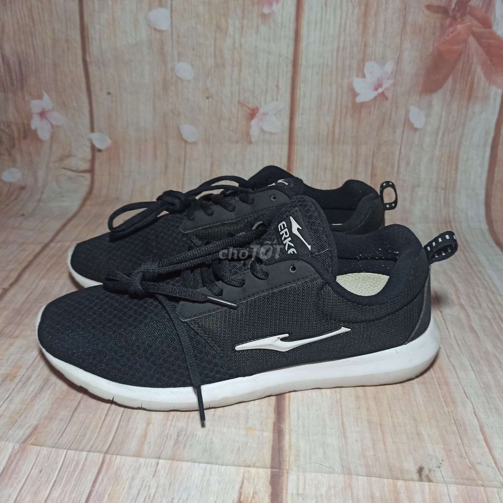 Giày thể thao ERKE mới 90% nhẹ êm size 43