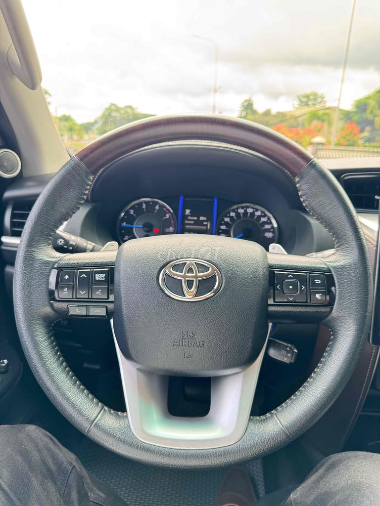 Toyota Fortuner 2020 2.4G 4x2 AT - 93000 km. Mua bán Ô tô tại Thành phố Buôn Ma Thuột Đắk Lắk được đăng bởi AUTO  THẮNG TOÀN PHÁT  hình 18