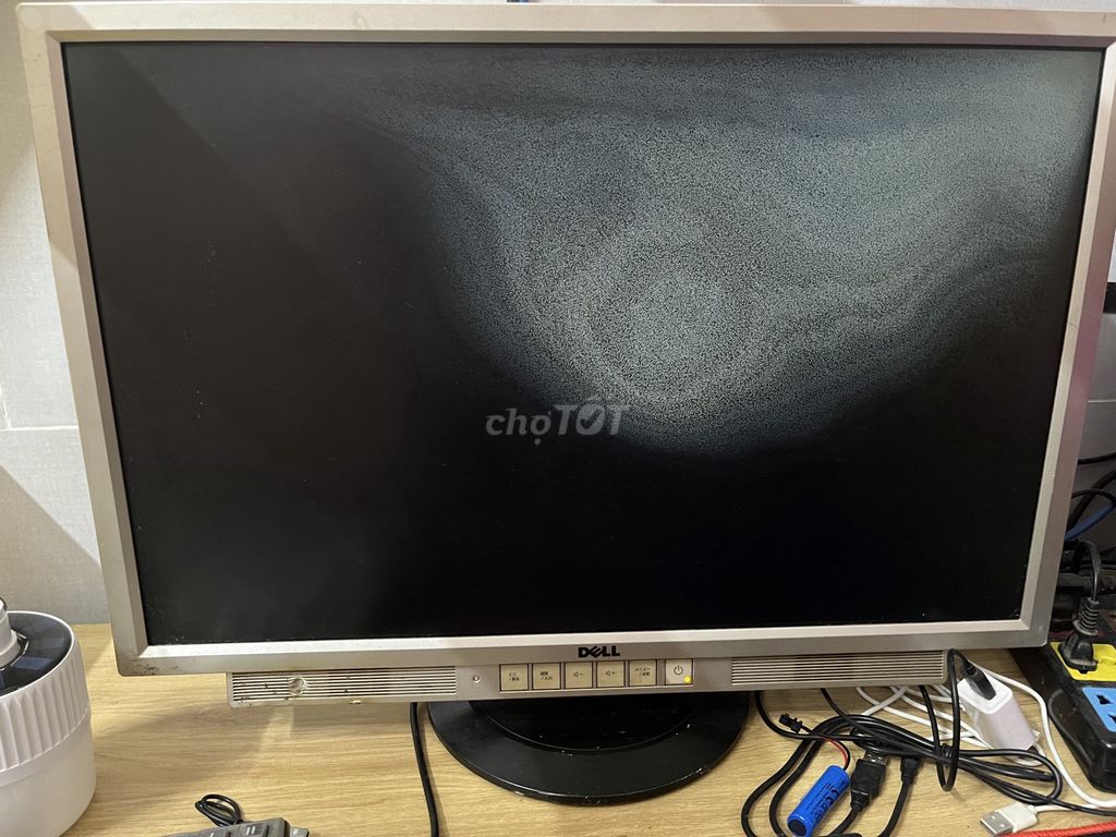 Dell 27 inch màn hình bị mờ. Mua bán Phụ kiện (Màn hình, Chuột...) tại Huyện Long Thành Đồng Nai được đăng bởi Đương hình 1
