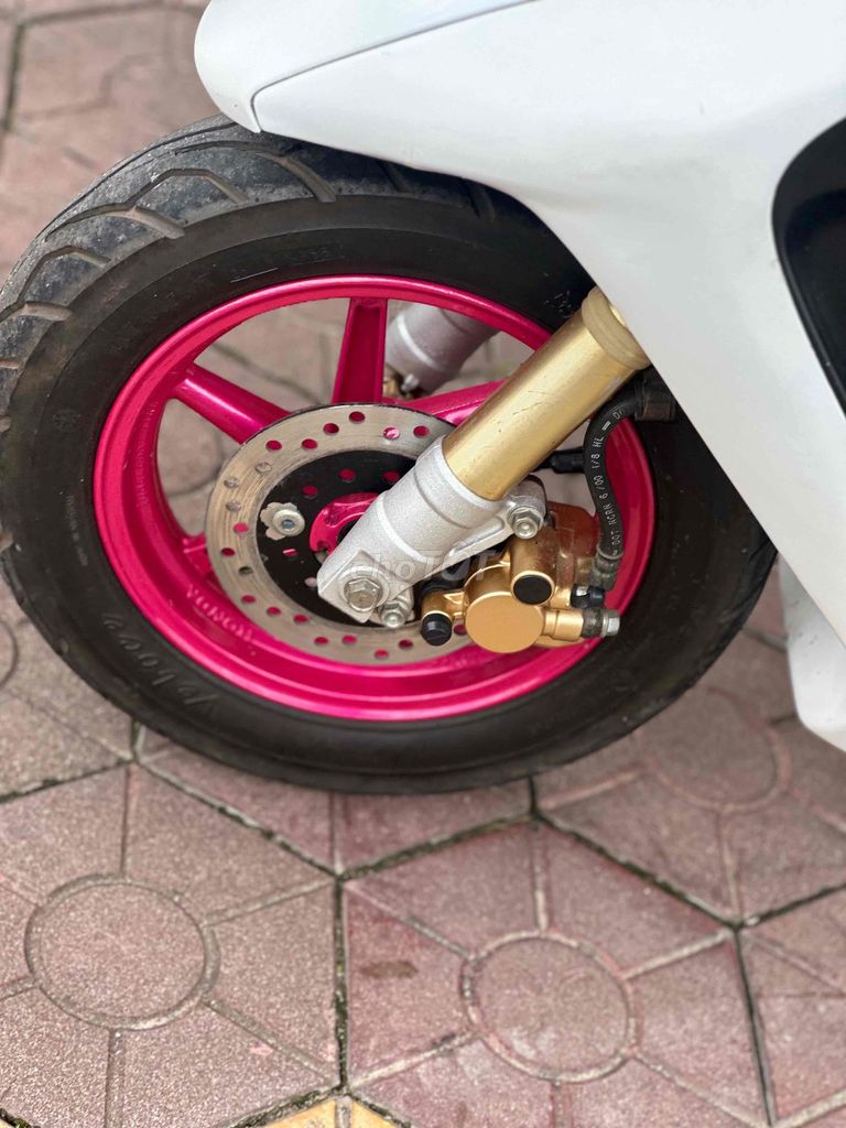 Honda Tay Ga 2 Thì 50 Phân Khối Ko Cần Bằng Lái. Mua bán Xe máy tại Quận 1 Tp Hồ Chí Minh được đăng bởi Hien hình 12