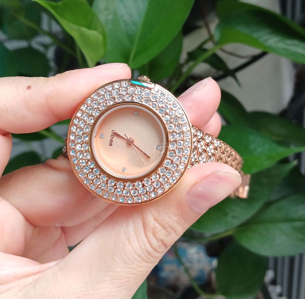 Đồng hồ nữ máy Nhật, mặt và dây đính đá rất đẹp