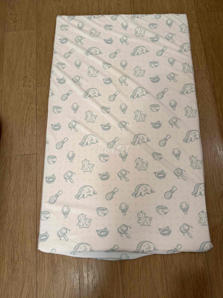 Nệm cao su Liên Á Bambino 60x100cm. Mua bán Giường, chăn ga gối nệm tại Quận 1 Tp Hồ Chí Minh được đăng bởi Nguyễn Quốc Huy Luân hình 1