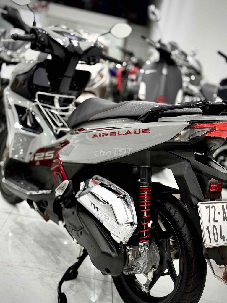 AirBlade125 4Val 2024 Odo2k Lướt chính chủ 🔥🔥🔥. Mua bán Xe máy tại Thị xã Phú Mỹ Bà Rịa - Vũng Tàu được đăng bởi Cửa Hàng Xe Máy Phú Mỹ hình 2