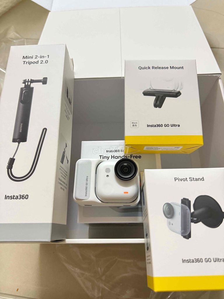 Máy quay Insta360 GO Ultra- combo creator Trắng. Mua bán Máy ảnh, Máy quay tại Quận 10 Tp Hồ Chí Minh được đăng bởi Anh Thư hình 1