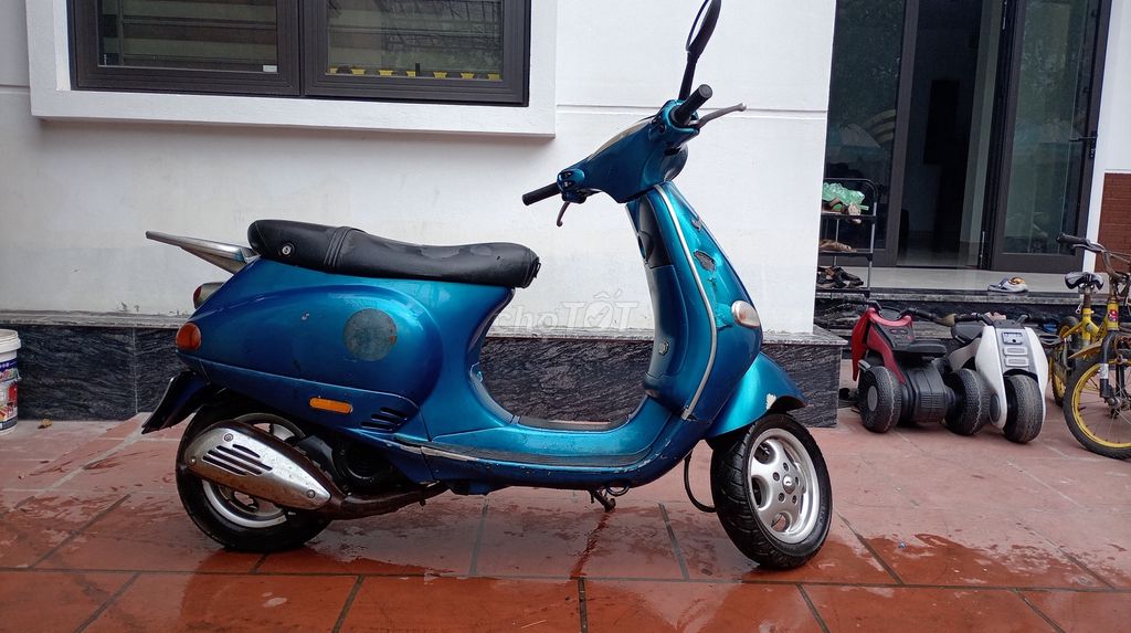 Piaggio Vespa ET4 màu Xanh. Mua bán Xe máy tại Quận Long Biên Hà Nội được đăng bởi Mr Đức hình 1