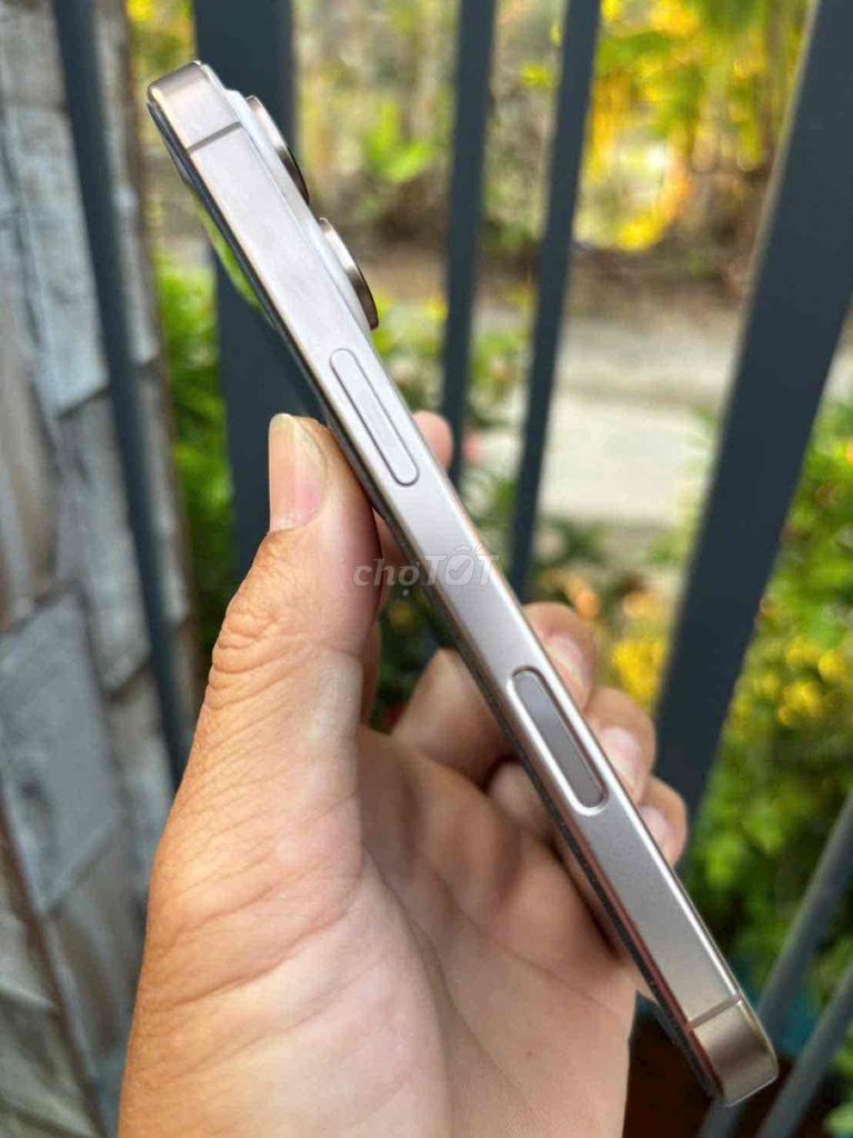 iPhone 16 Pro 128GB Vàng cát. Mua bán Điện thoại tại Huyện Thoại Sơn An Giang được đăng bởi Foryou Mobile hình 1