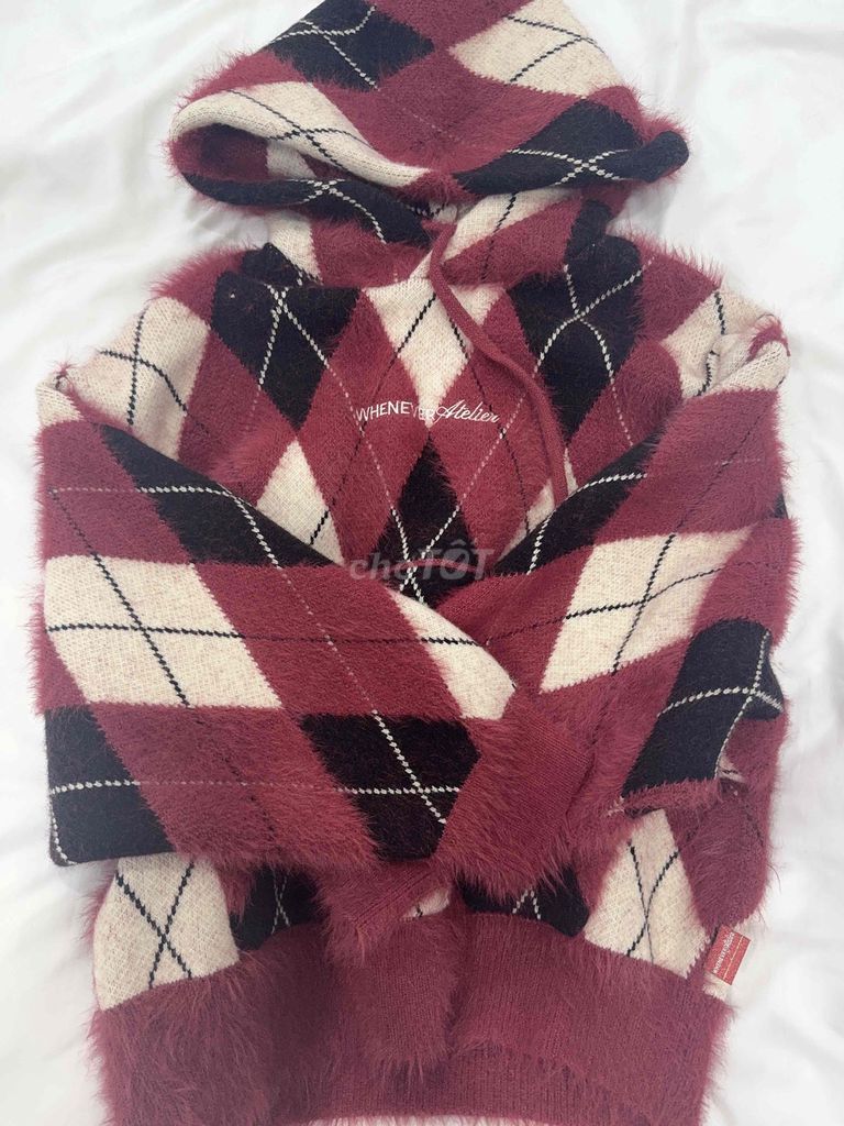 Áo hoodie len lông unisex đỏ đen trắng. Mua bán Quần áo tại Huyện Đức Hòa Long An được đăng bởi như khánh hình 1