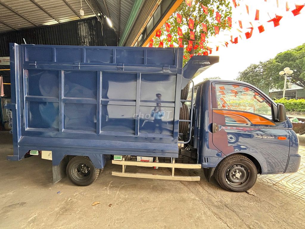 Hyundai Porter H150-Thùng chở rác-Xe Sẵn Giao Ngay. Mua bán Xe tải, xe ben tại Thành phố Thuận An Bình Dương được đăng bởi Trần Duy Tân hình 5