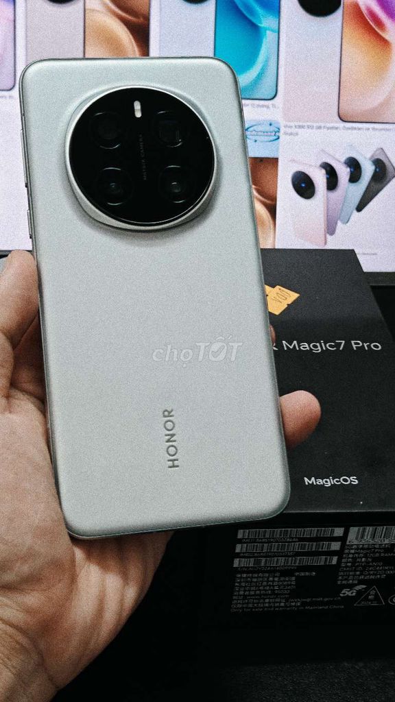 Honor Magic 7 Pro 256GB Bạc. Mua bán Điện thoại tại Quận Hà Đông Hà Nội được đăng bởi Tài hình 1