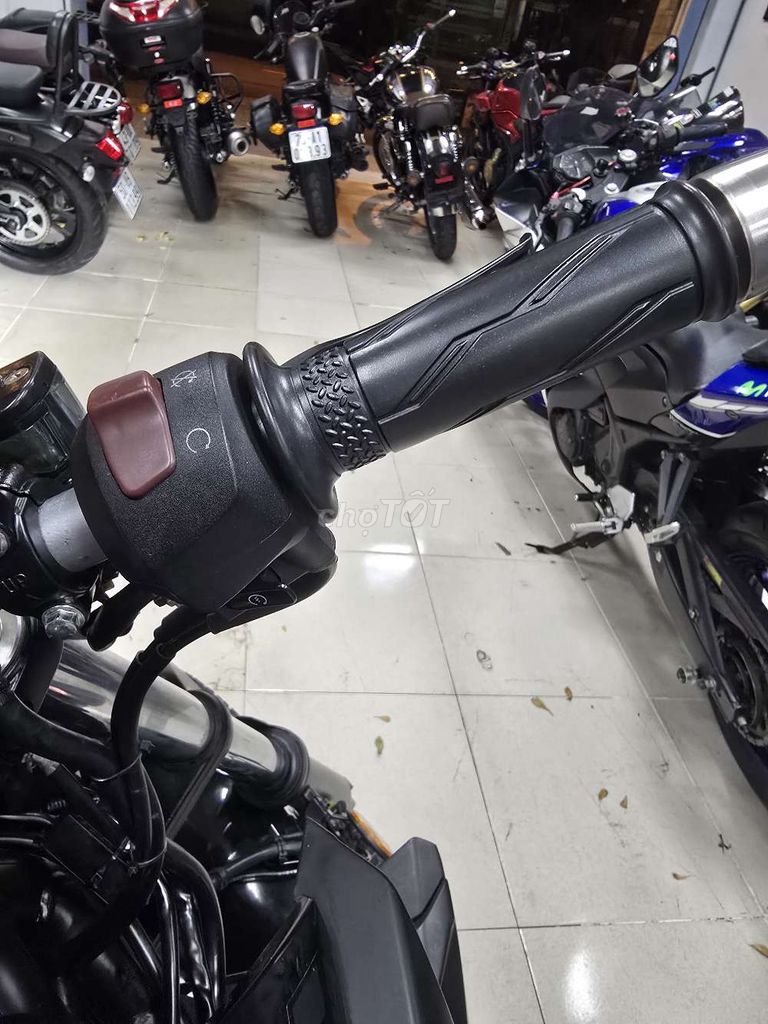 Yamaha Mt03 siêu đẹp,Nguyên bản 100%, QuýMotor. Mua bán Xe máy tại Quận Thanh Khê Đà Nẵng được đăng bởi Quý Moto Cycle 21 điện biên phủ Đà Nẵng hình 3
