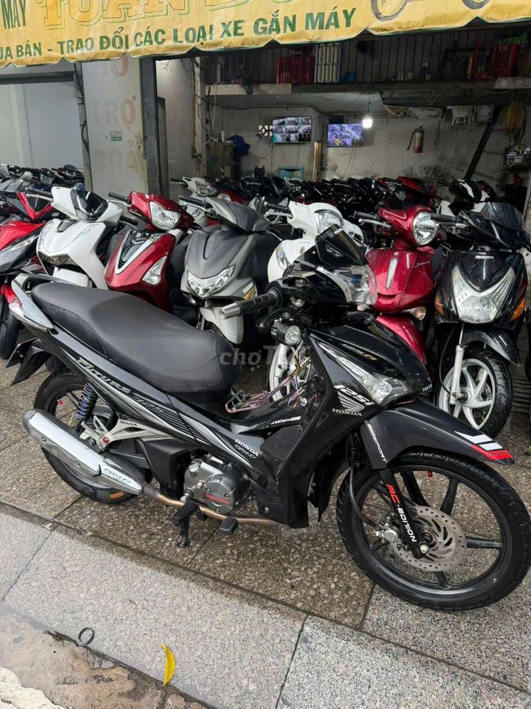 Honda Future Fi 2018 Черная б/у
