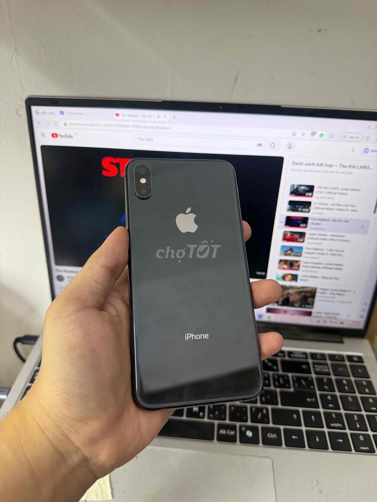 Apple iPhone XS Max 64GB Đen Đã sử dụng. Mua bán Điện thoại tại Quận Đống Đa Hà Nội được đăng bởi Hoàng quân store hình 1