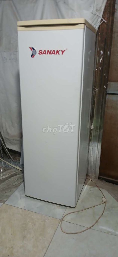 Tủ đông SANAKY 200 lít Trắng. Mua bán Tủ lạnh tại Quận Tân Phú Tp Hồ Chí Minh được đăng bởi Anh Lộc hình 1