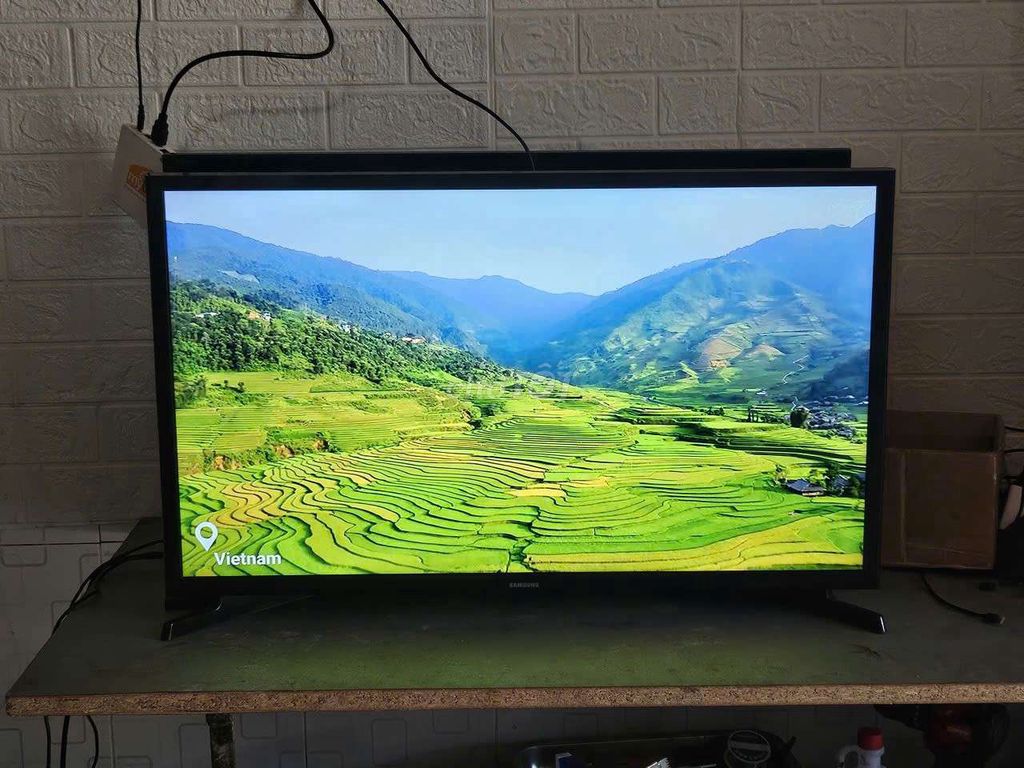 Smart TV Samsung Dòng N 32 inch Đen. Mua bán Tivi, Âm thanh tại Thành phố Cà Mau Cà Mau được đăng bởi Duy Nguyễn hình 1