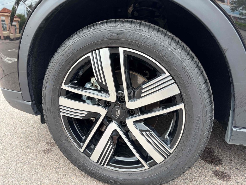 Ford Territory 2025 X 4300 km. Mua bán Ô tô tại Thành phố Qui Nhơn Bình Định được đăng bởi ab hình 12