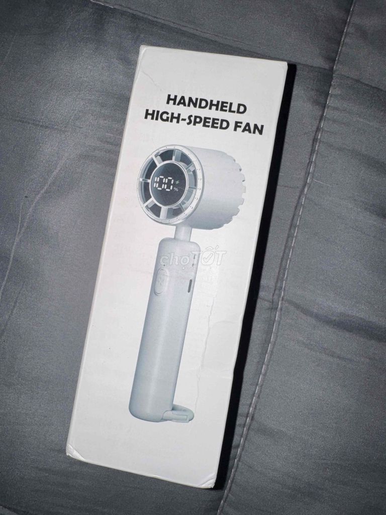 Quạt cầm tay màu Trắng. Mua bán Quạt tại Huyện Nhà Bè Tp Hồ Chí Minh được đăng bởi Trần Chí Anh Duy hình 1