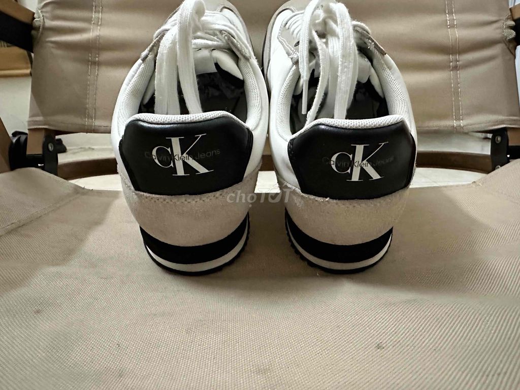 Giầy Thể Thao Thời Trang Calvin Klein Size 39