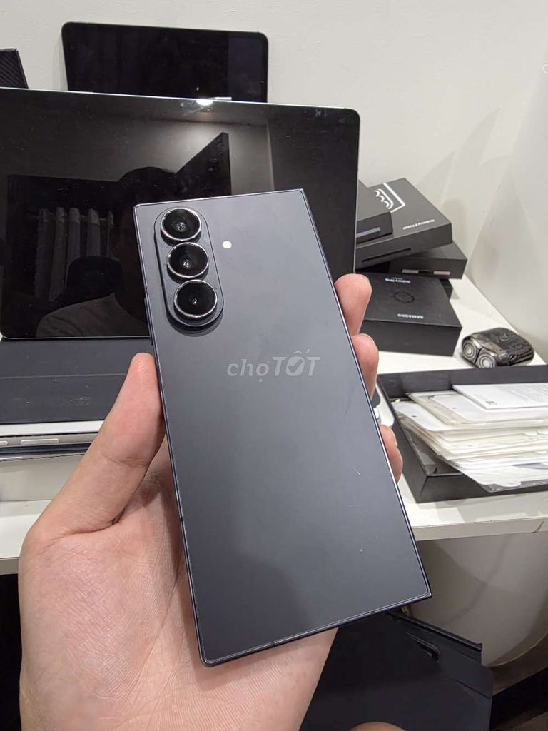 Samsung Fold7 256GB Đen Đã sử dụng. Mua bán Điện thoại tại Quận Ba Đình Hà Nội được đăng bởi TRẦN MINH SƠN hình 1