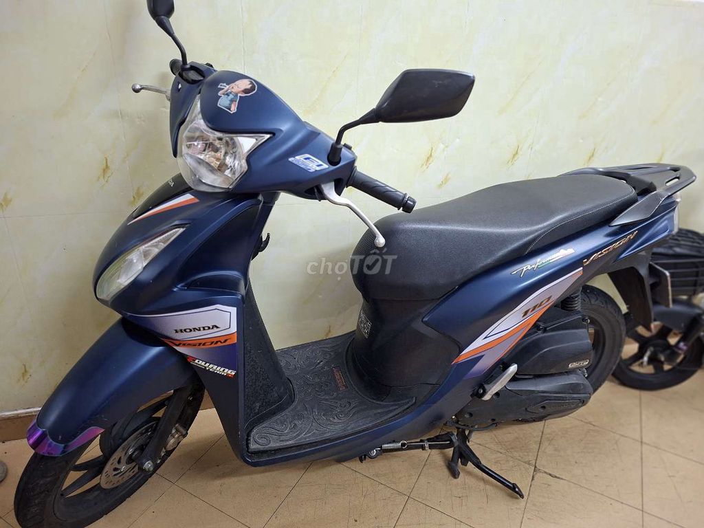 Xe Vision 2022 phiên bản có khóa Smartkey. Mua bán Xe máy tại Quận 1 Tp Hồ Chí Minh được đăng bởi Kim Xuyến hình 1