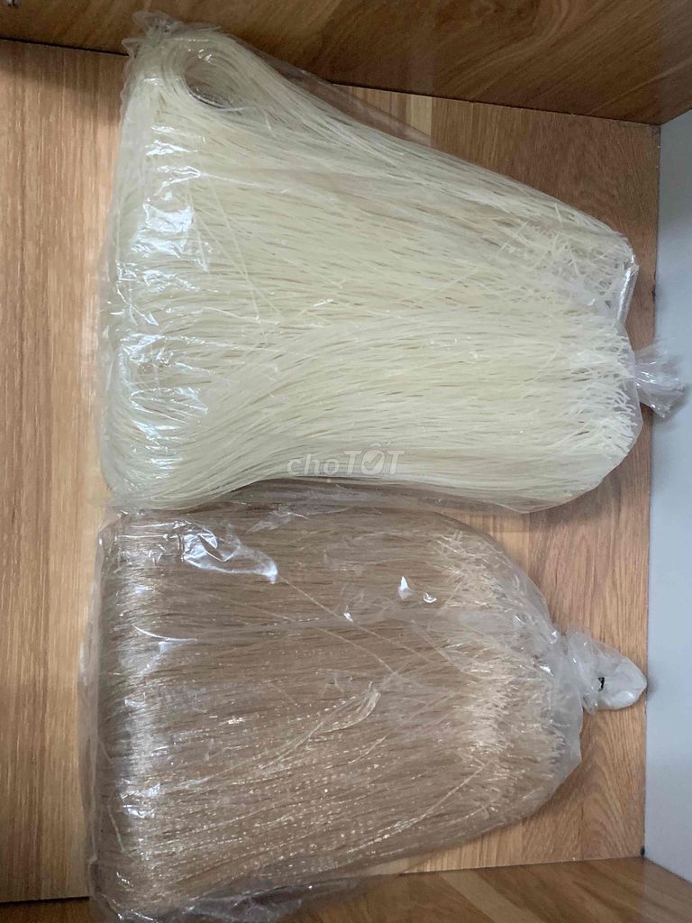 Mì Gạo / Dong 1kg. Mua bán Đồ ăn, thực phẩm và các loại khác tại Quận Hoàng Mai Hà Nội được đăng bởi Trang My hình 1
