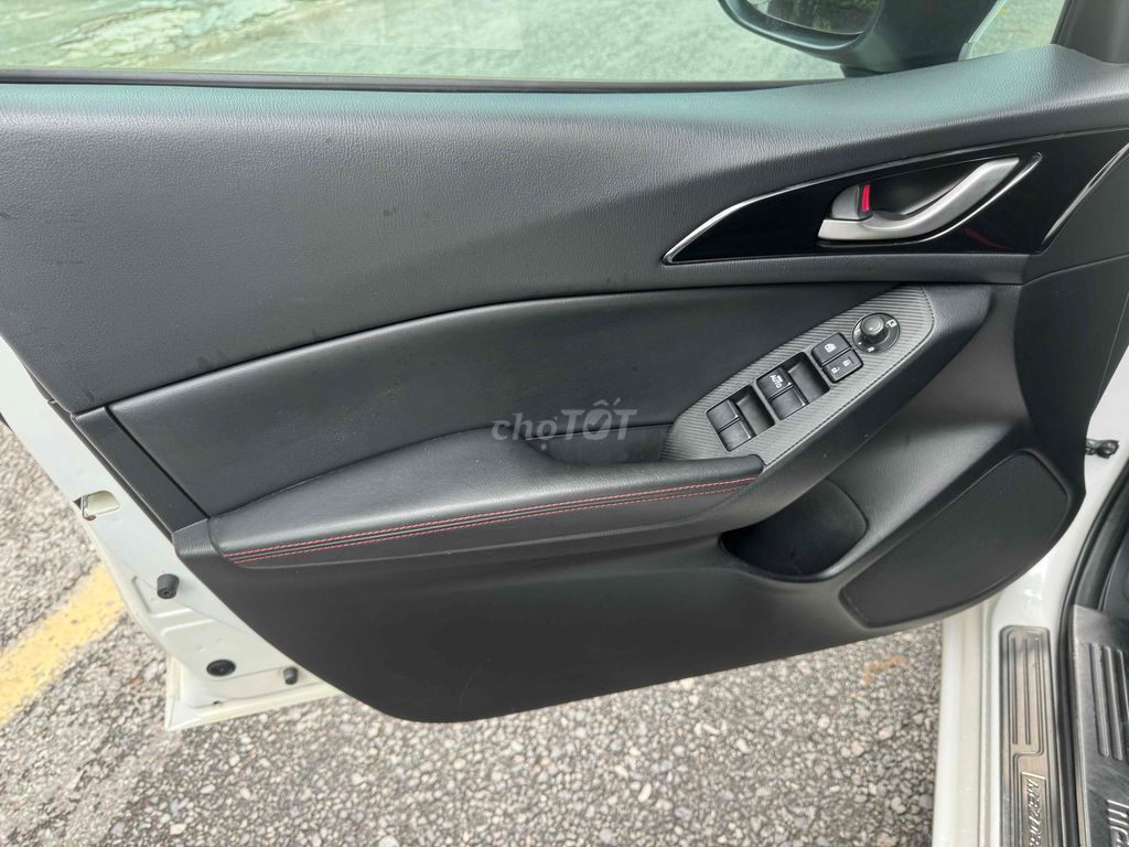 Mazda 3 2016 1.5 AT Sedan - 89000 km. Mua bán Ô tô tại Quận Nam Từ Liêm Hà Nội được đăng bởi Vũ Sơn hình 10