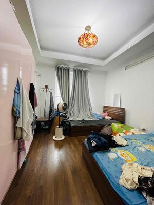 Chính chủ cho thuê chung cư Đống Đa 95m2 3 ngủ