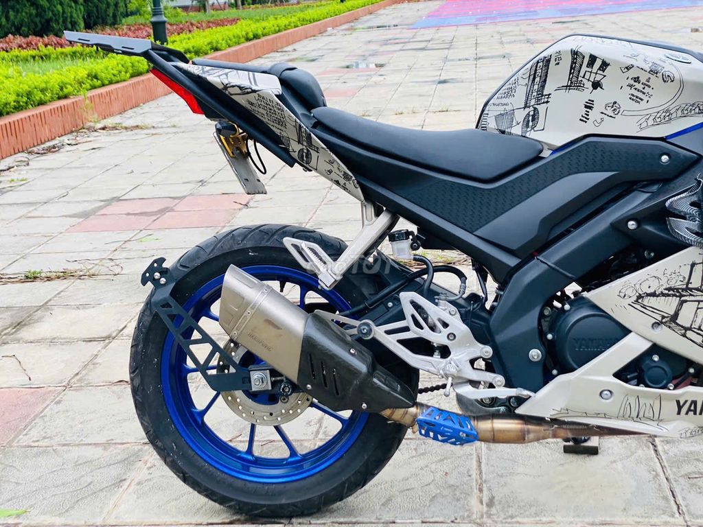YAMAHA R15 V3 XÁM DÁN SIÊU ĐẸP TRA GOP KO LÃI.. Mua bán Xe máy tại Quận Cầu Giấy Hà Nội được đăng bởi thanh tâm hình 4