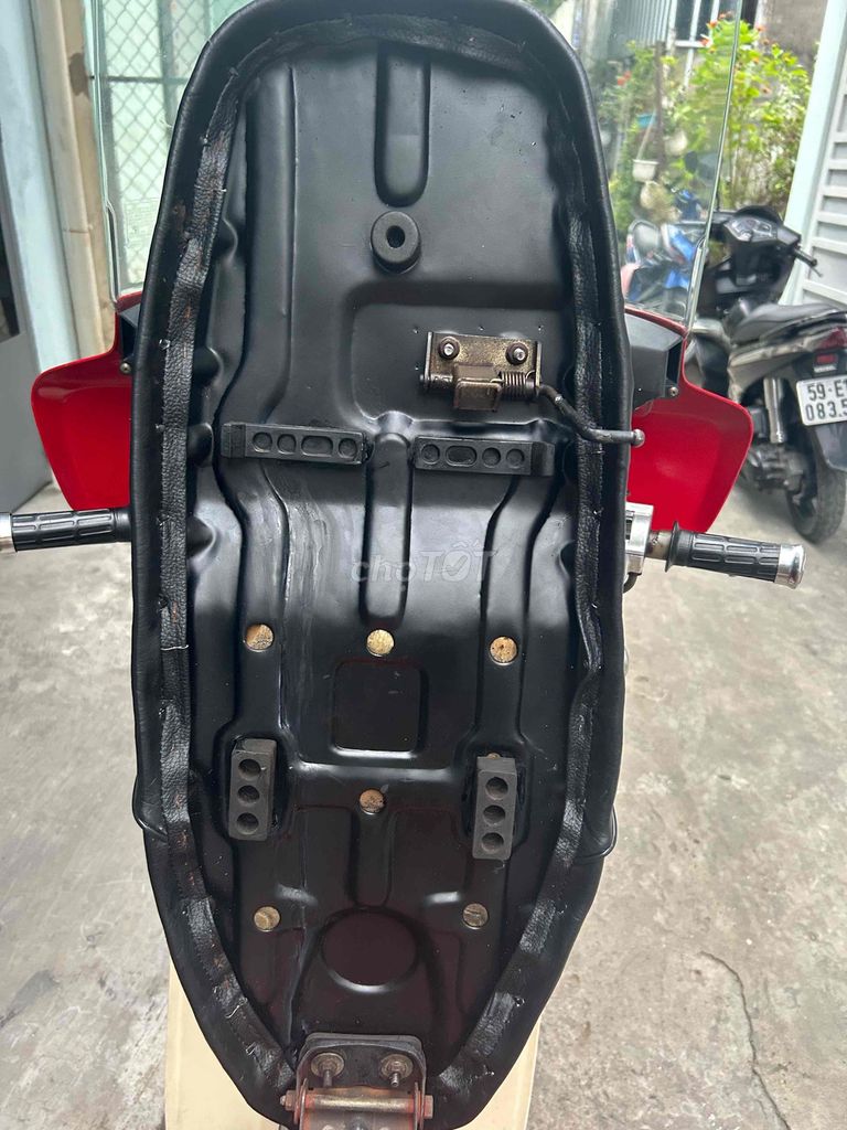 DD, sườn Sơn zin cực đẹp, máy nguyên zin.chính chủ. Mua bán Xe máy tại Huyện Hóc Môn Tp Hồ Chí Minh được đăng bởi Nguyễn Phước hình 18