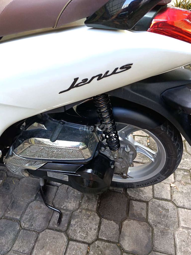 Janus 2019 keng kít. Mua bán Xe máy tại Quận Bình Tân Tp Hồ Chí Minh được đăng bởi  phước  hình 2