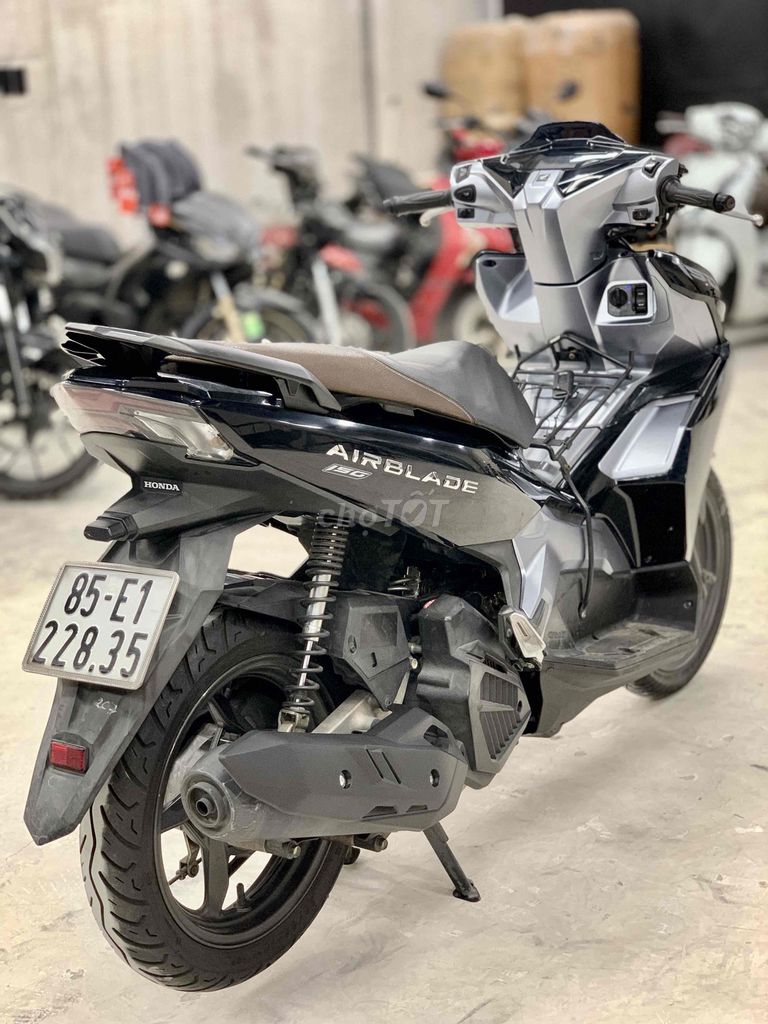 🔥Air Blade 150 ABS chính chủ đẹp chuẩn zin bốc êm🔥. Mua bán Xe máy tại Thành phố Thủ Đức Tp Hồ Chí Minh được đăng bởi Khương Phan hình 9