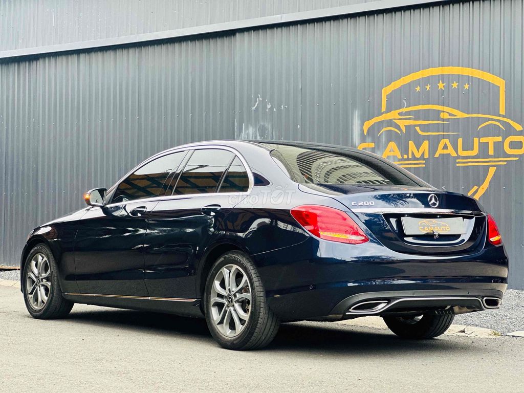 Mercedes Benz C200 Xanh/Kem 2017 LÊN NHIỀU ĐỒ CHƠI. Mua bán Ô tô tại Thành phố Thủ Đức Tp Hồ Chí Minh được đăng bởi Hứa Bửu hình 12