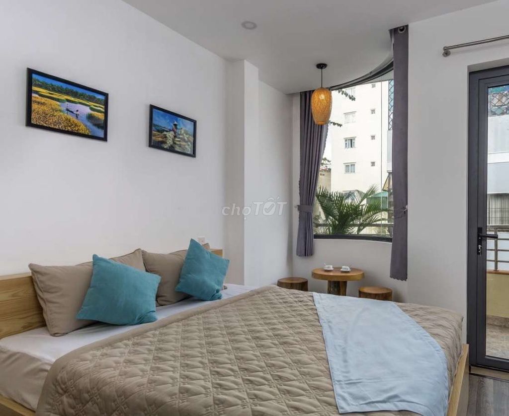 Cho Thuê PENTHOUSE QUẬN 1 KẾ BÊN CHỢ BẾN THÀNH