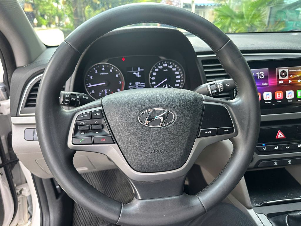 Hyundai Elantra 2017 1.6 MT. Mua bán Ô tô tại Quận Cẩm Lệ Đà Nẵng được đăng bởi Hải Vân Auto hình 7