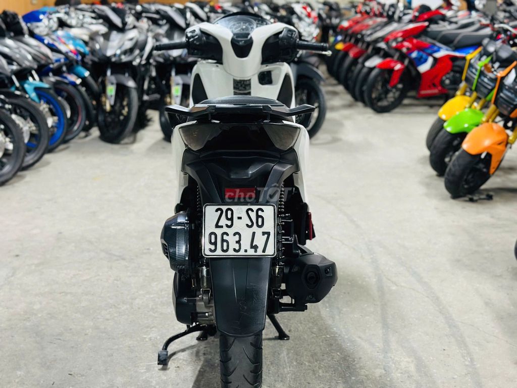 XE MÁYTHANH TÙNG_SH 150 TRẮNG BIỂN 29 MÁY ZIN CHẤT. Mua bán Xe máy tại Quận Nam Từ Liêm Hà Nội được đăng bởi THANH TÙNG hình 3