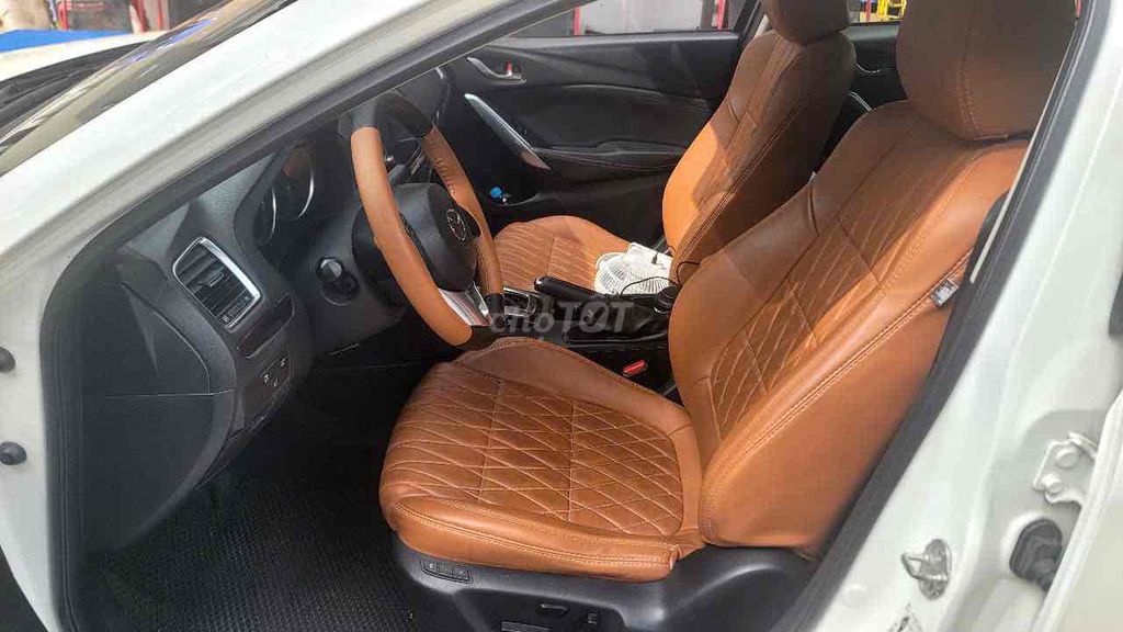 Mazda 6 2015 2.5 AT - 176000 km. Mua bán Ô tô tại Quận 1 Tp Hồ Chí Minh được đăng bởi Tên chưa cung cấp hình 3