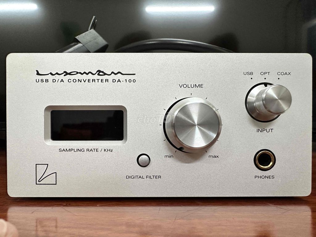 DAC Luxman DA-100 thiếu thùng shop