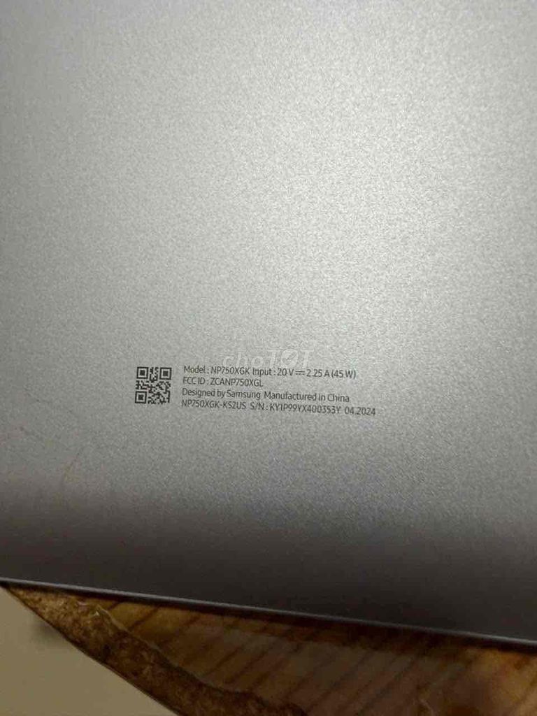 Samsung NP750XGK Bạc. Mua bán Laptop tại Quận 8 Tp Hồ Chí Minh được đăng bởi Nguyễn Lâm hình 1