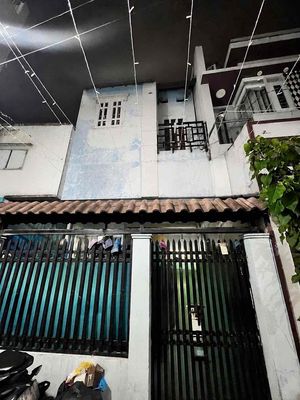 Nhà 1 Trệt 2 Lầu 3PN 4x15m Hẻm Huỳnh Tấn Phát Gần KCX Tân Thuận