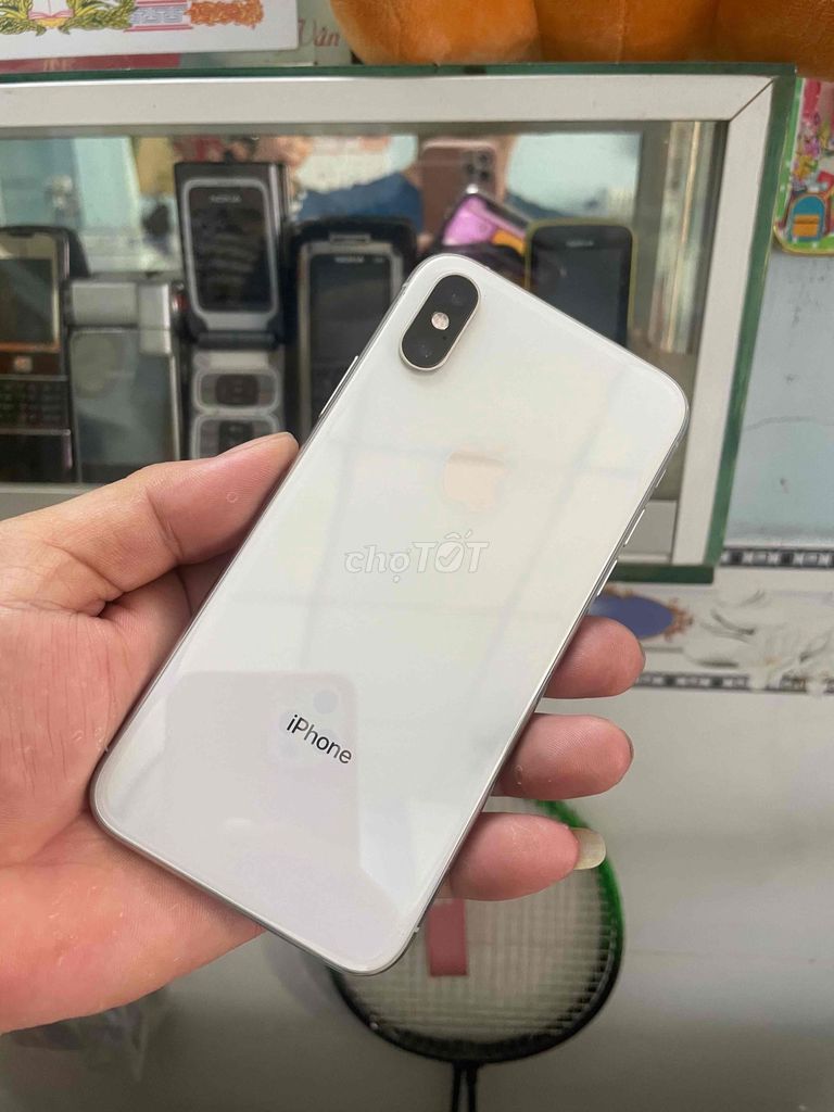 iPhone Xs 64GB Trắng quốc tế. Mua bán Điện thoại tại Huyện Hóc Môn Tp Hồ Chí Minh được đăng bởi văn bình hình 1