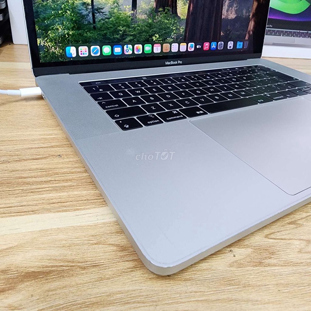 Apple MacBook Pro 15in 2018 i9 16GB/512GB. Mua bán Laptop tại Quận Ba Đình Hà Nội được đăng bởi Minh Trang hình 1