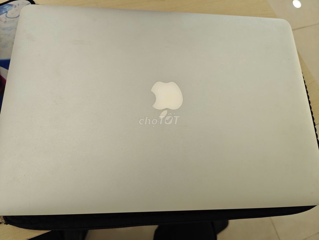 Apple Macbook Pro Retina 15.4 inch Bạc. Mua bán Laptop tại Quận 6 Tp Hồ Chí Minh được đăng bởi Ng thanh tan hình 1