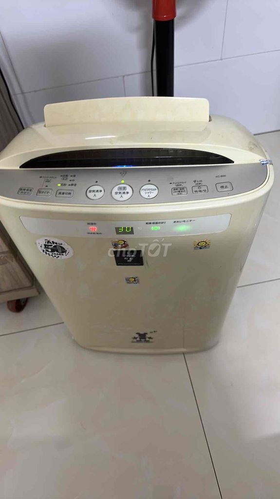 Máy lọc không khí Sharp bù ẩm. Mua bán Nội thất, đồ gia dụng khác tại Thị xã Phú Mỹ Bà Rịa - Vũng Tàu được đăng bởi Lê Hùng hình 1