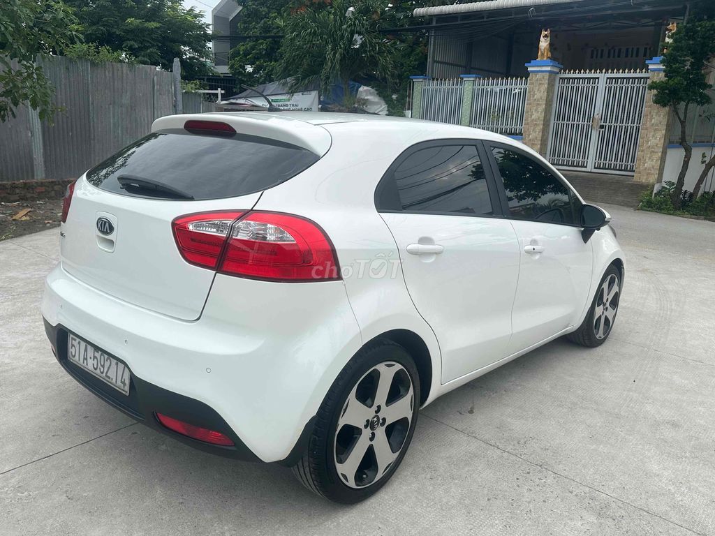 Kia Rio 2013 1.4 AT Hatchback - 85000 km. Mua bán Ô tô tại Huyện Bình Chánh Tp Hồ Chí Minh được đăng bởi Tonny tèo  hình 3
