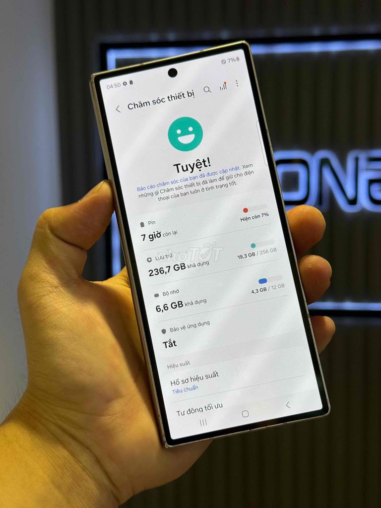 Samsung Zfold 6 256G Xám  97%. Mua bán Điện thoại tại Quận 3 Tp Hồ Chí Minh được đăng bởi Phone2Hand hình 1